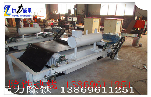 油冷自卸式電磁除鐵器想要長久發(fā)展一定要把好質(zhì)量關(guān) 油冷自卸式電磁除鐵器想要長久發(fā)展一定要把好質(zhì)量關(guān)