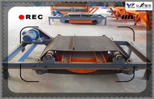 除鐵器，電磁自卸式除鐵器，電磁自卸式除鐵器工作原理，黑龍江電磁自卸式 除鐵器工作原理