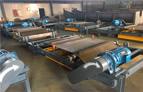 永磁自卸式除鐵器，福建永磁自卸式除鐵器怎么換帶_技術(shù)參數(shù)_福建永磁自卸式除鐵器怎么換帶磁塊安裝方式_如何換帶 