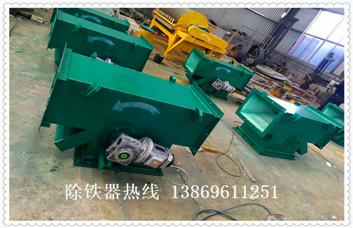 管道除鐵器，河北西城流體管道除鐵器_遠(yuǎn)力河北西城流體管道除鐵器12000高斯 可定制工作原理_安裝示意圖 