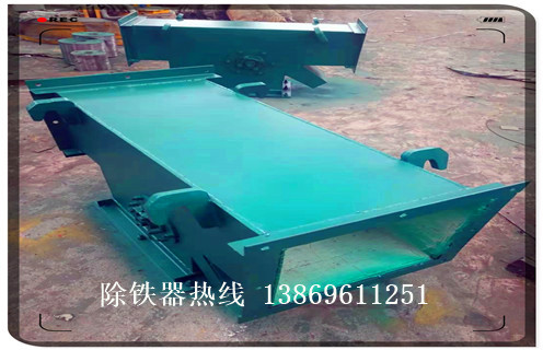 管道式永磁除鐵器，河南管道除鐵器工作原理視頻_遠力河南管道除鐵器工作原理視頻應用安裝示意圖型12000高斯_可定制工作原理