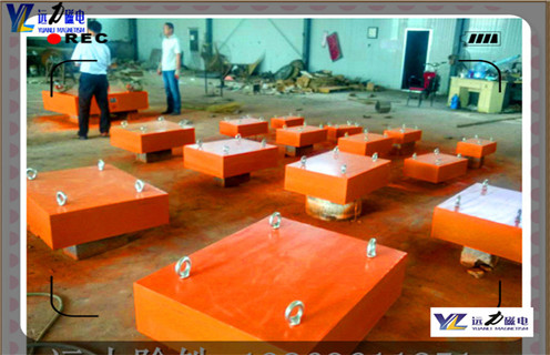 永磁自卸式除鐵器，內(nèi)蒙古永磁自卸式除鐵器特點_內(nèi)蒙古永磁自卸式除鐵器特點批發(fā)價格_使用說明書原理型號價格