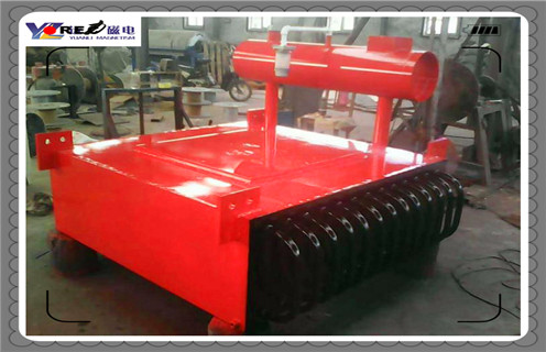 油冷電磁除鐵器，云南油冷電磁除鐵器電氣工作原理_云南油冷電磁除鐵器加多少號(hào)油_選型