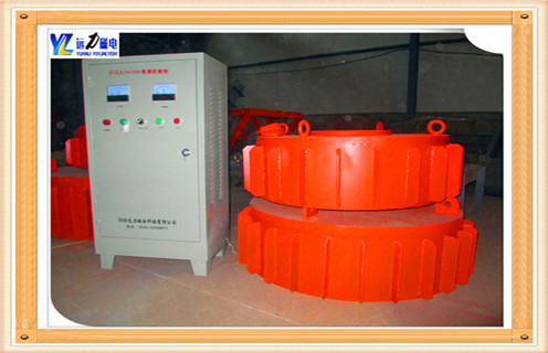 　粉狀物料用電磁除鐵器如何去除?遠(yuǎn)力教您一招,粉狀物料電磁除鐵器適用于水泥,建筑材料,化工,食品,塑料,煤炭,耐火材料等行業(yè)的鐵,顆粒和塊狀材料.它可以與管道連接并垂直安裝.  　　一.粉狀物料電磁除鐵器的技術(shù)特點(diǎn)  　　1.磁性材料的性能NdFeB磁源,溫度高,性能穩(wěn)定,不退磁.  　　2.磁路設(shè)計(jì),雙極結(jié)構(gòu),使磁場(chǎng)通過(guò)材料場(chǎng)強(qiáng)大大加深,吸力為普通管道分離器的2-3倍.  　　3.管道全密封體,安裝在熨斗外,避免長(zhǎng)期使用分離器造成損壞.  　　4.體積小,重量輕,垂直安裝,方便熨斗.  　　5.根據(jù)用戶要求設(shè)計(jì)定制.